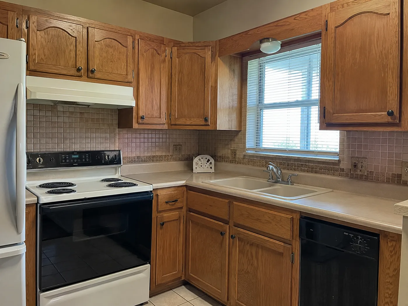 Cabinet Refacing, before the remodel