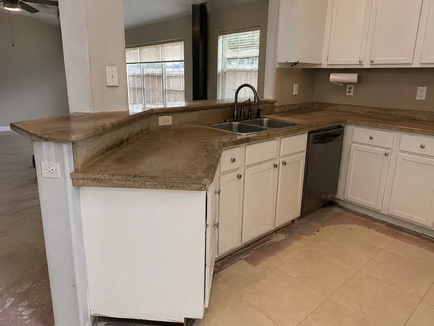 Countertop Replacement, before the remodel